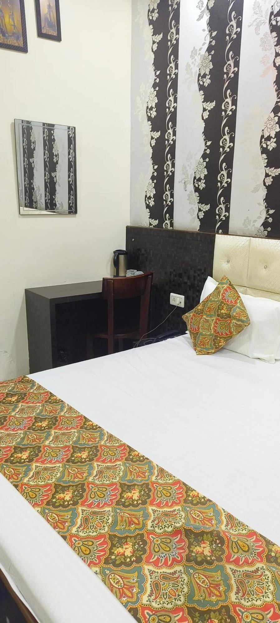 Hotel The Raj Fort Jaipur Exterior photo